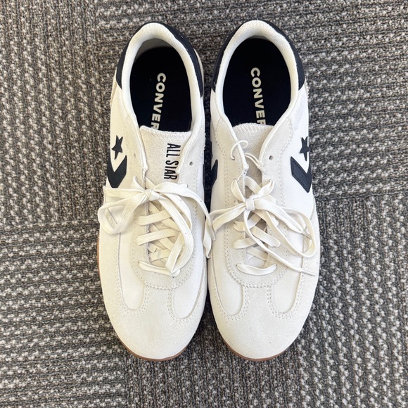 NWOB Converse Men’s Run Star White and Navy Trainer, size 9.5 - Picture 3 of 9